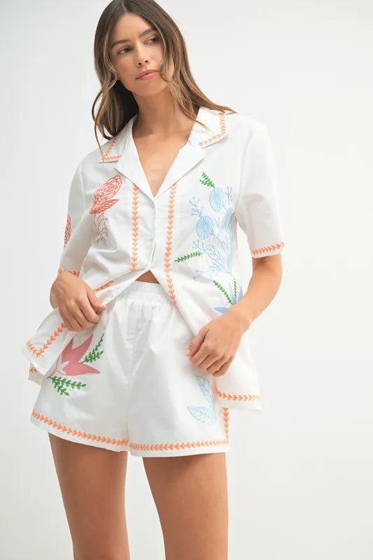 Embroidered Button Down Shirt And Shorts Set – Orange outfit idea for women | Ro + Ivy