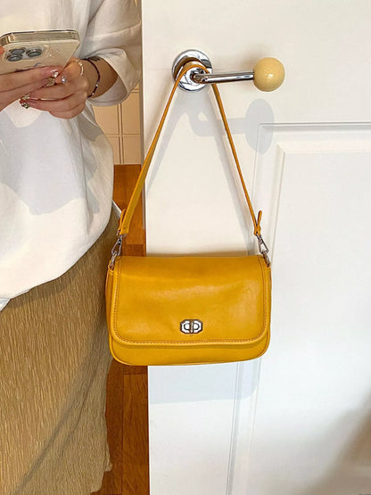 Twist Lock Shoulder Bag