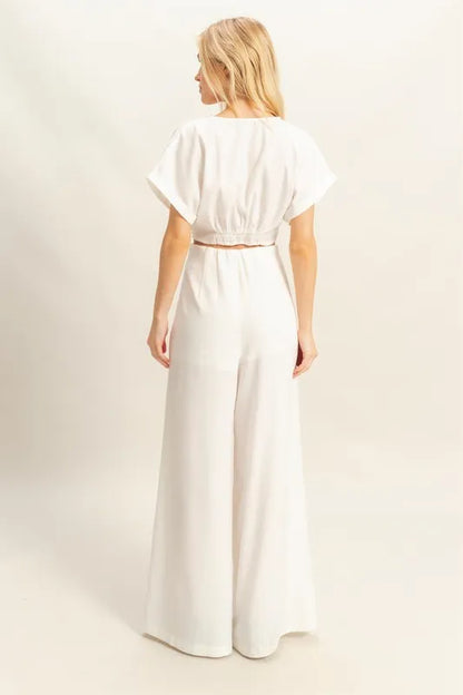 Twisted Front Short Sleeve Top And Wide Leg Pants Set – outfit idea for women | Ro + Ivy