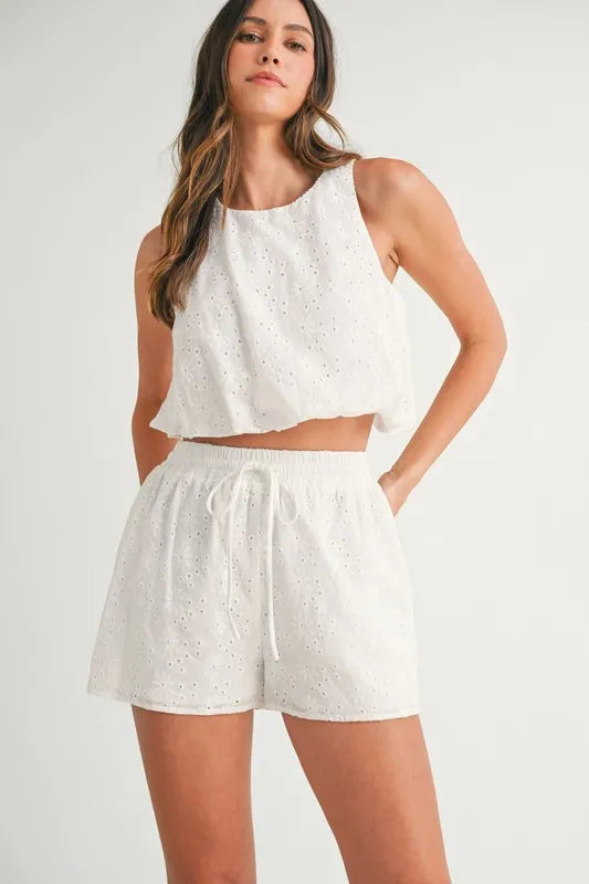 Eyelet Bubble Hem Sleeveless Top And Shorts Set – Off White outfit idea for women | Ro + Ivy