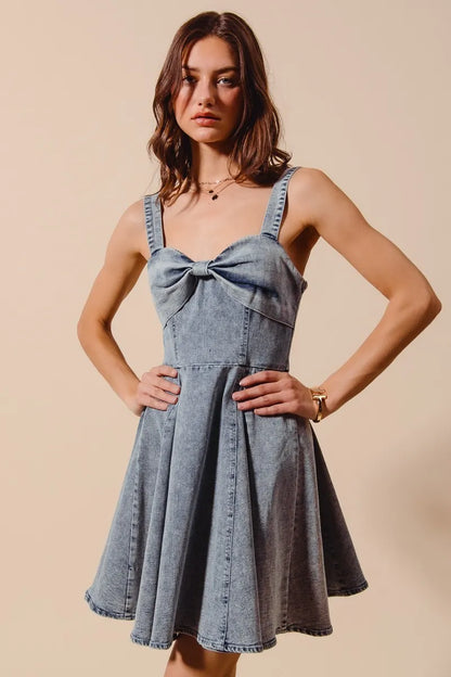 Mineral Washed Sweetheart Bow Neckline Fit and Flare Dress in Denim | Trendy Knee Length Dresses Outfit Idea for Women by Ro + Ivy | Elevated Basics, Modern Comfort & Style