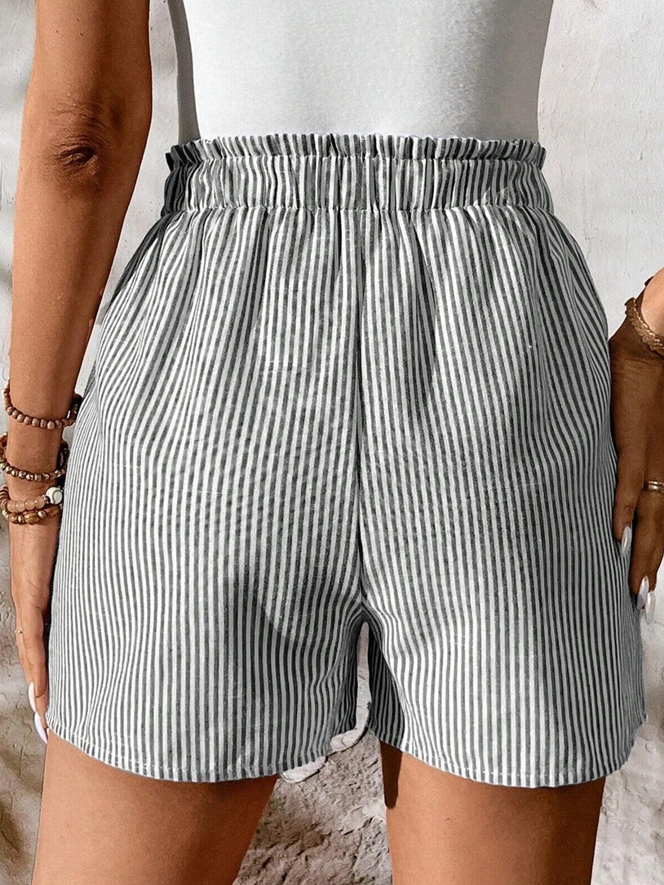 Women's Striped Elastic Waist Drawstring Shorts - Shorts