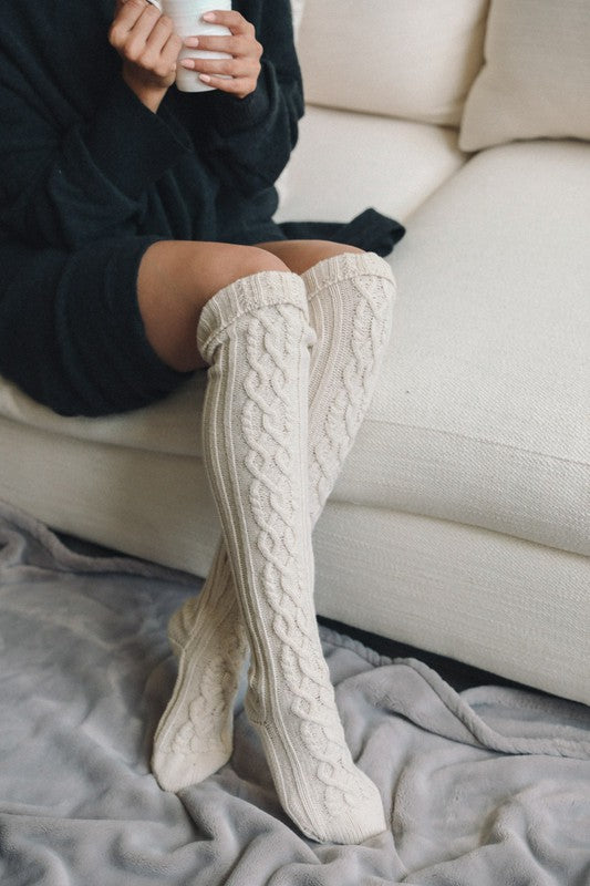 Ivory Default Long Knee High Cable Knit Socks Trendy Socks Outfit Idea for Women | Ro + Ivy