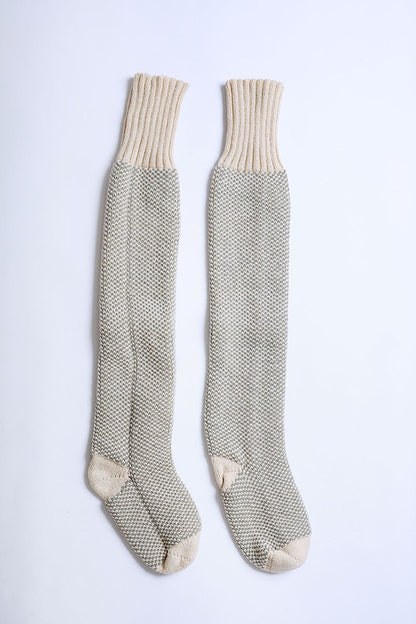 Long Knit Knee High Lounge Socks Trendy Socks Outfit Idea for Women | Ro + Ivy