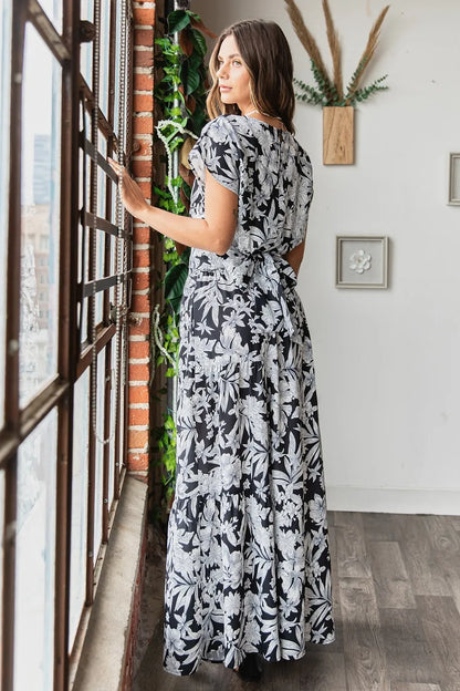 Tropical Print Top And Skirt Set – outfit idea for women | Ro + Ivy