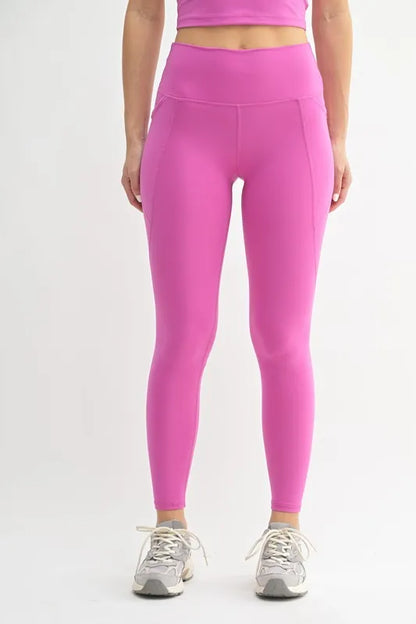 Venice Cloud Light Sculpt High-Waisted Leggings in Pink – NEW ORCHID outfit idea for women | Ro + Ivy