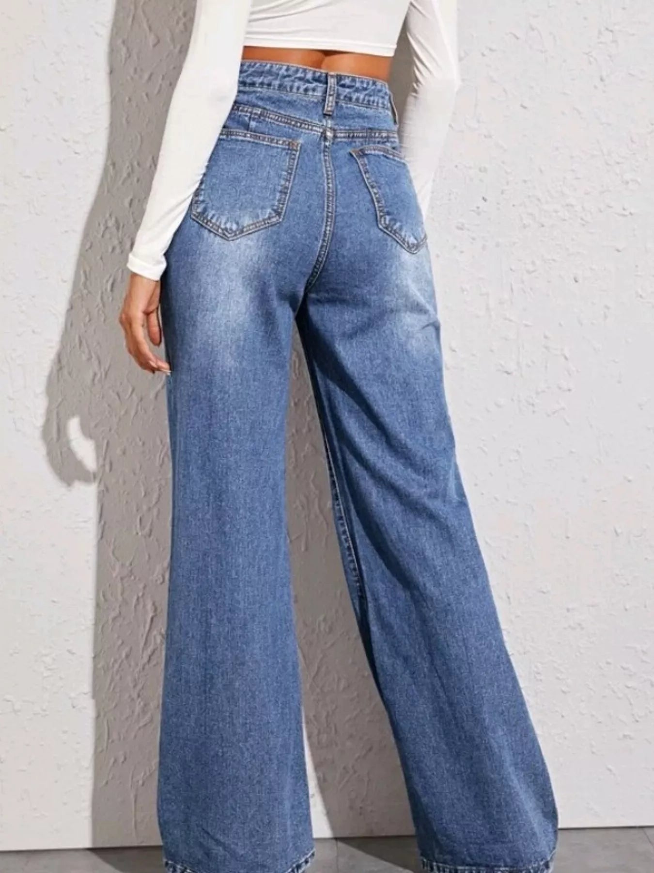 Light Wash High-Waisted Wide Leg Jeans - Jeans