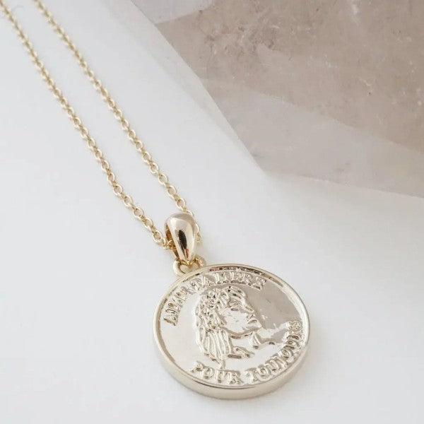Lady Gisela Necklace Trendy Necklaces Outfit Idea for Women | Ro + Ivy