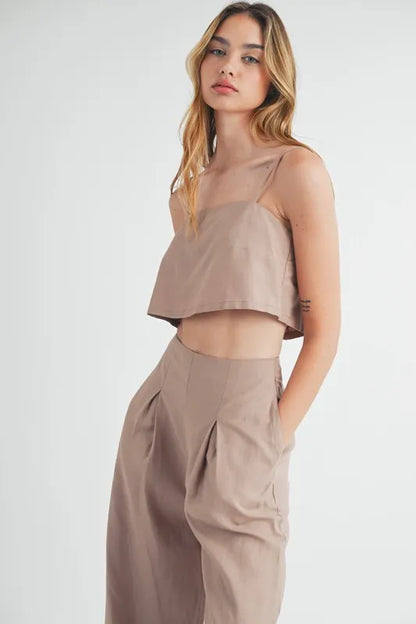 Linen Blend Cropped Cami And Wide Leg Pant Set | Trendy Outfit Sets Outfit Idea for Women by Ro + Ivy | Elevated Basics, Modern Comfort & Style