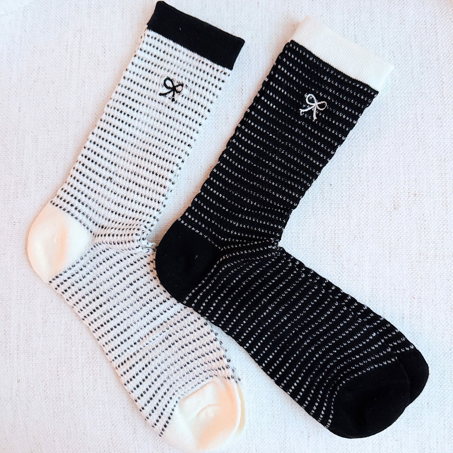 Bow & Stripe Ankle Socks 2-Pack — Modern Preppy Style - Socks