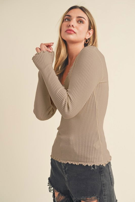 Adalie Long Sleeve Knit Top - Ro + Ivy