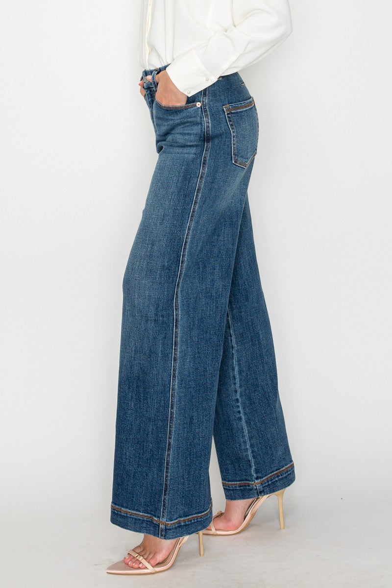 High-Rise Relaxed Palazzo Wide Leg Jeans — Medium Stone Wash Elastic Waist - Jeans
