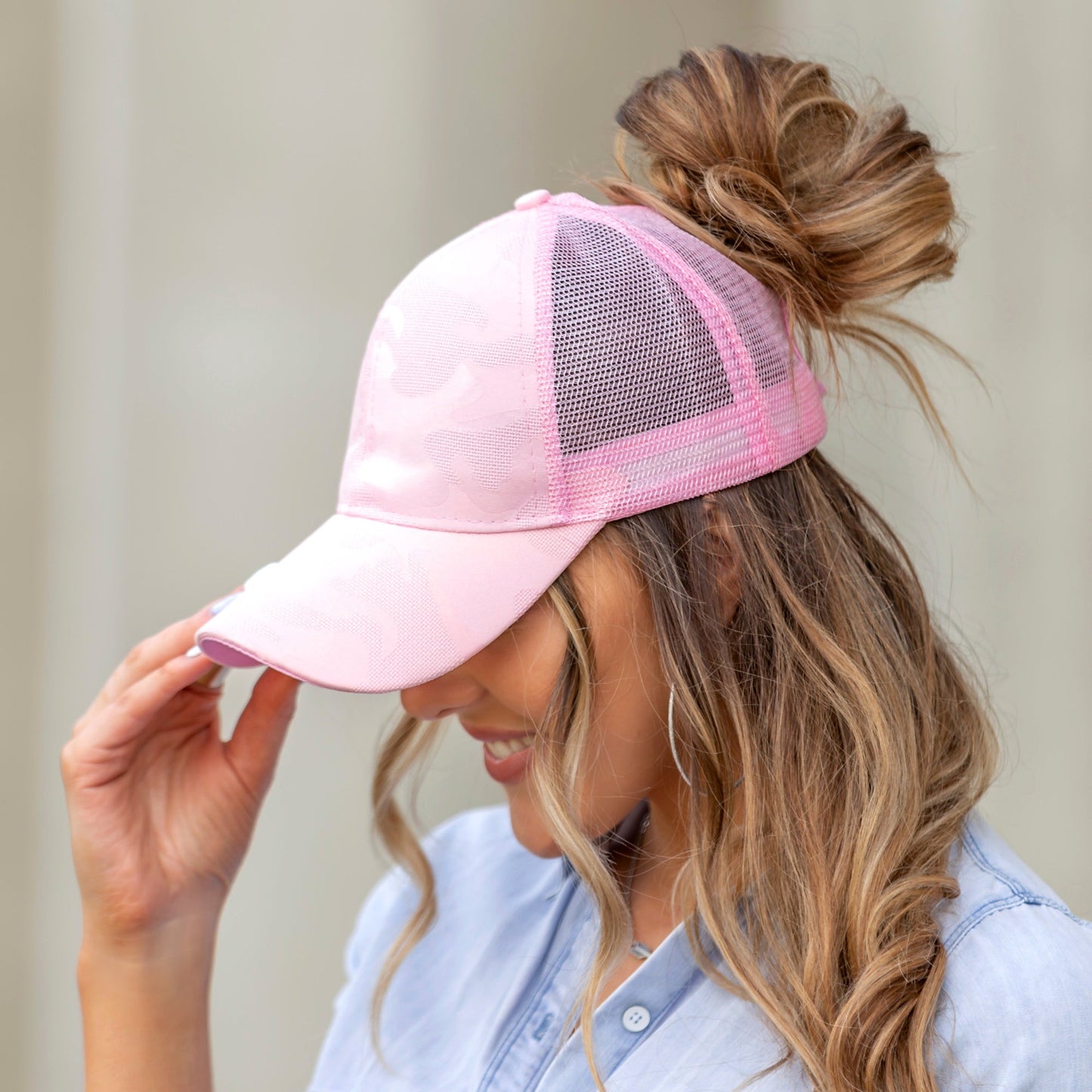 Camo Messy Bun Baseball Cap — High Ponytail Opening Snapback Mesh Back - Baseball Caps