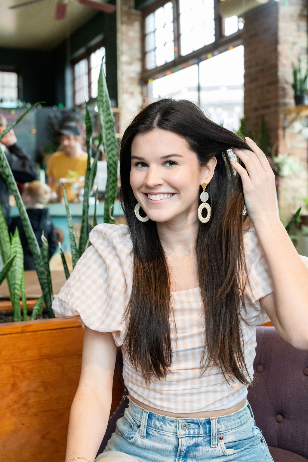 Light Rattan Seashell Statement Earrings — Lightweight Resort Wear Coastal Glam Style - Earrings