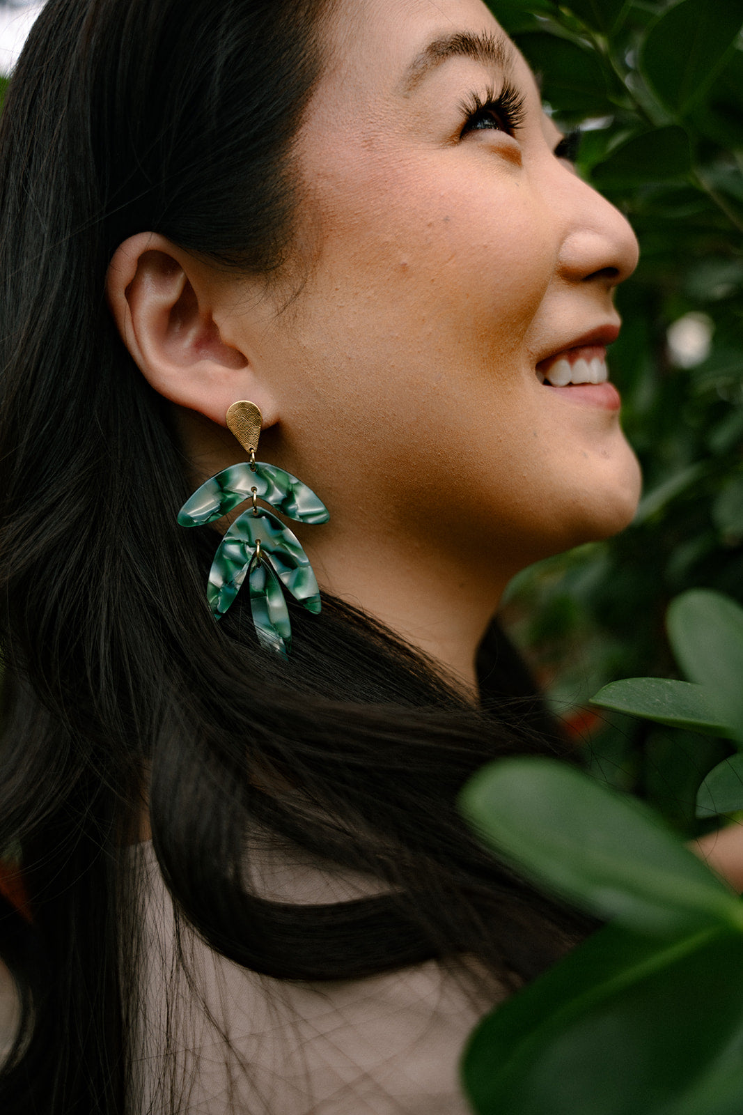 Tropical Palm Lustre Statement Earrings — Paradise-Inspired Lush Tropical Dangle Style - Earrings