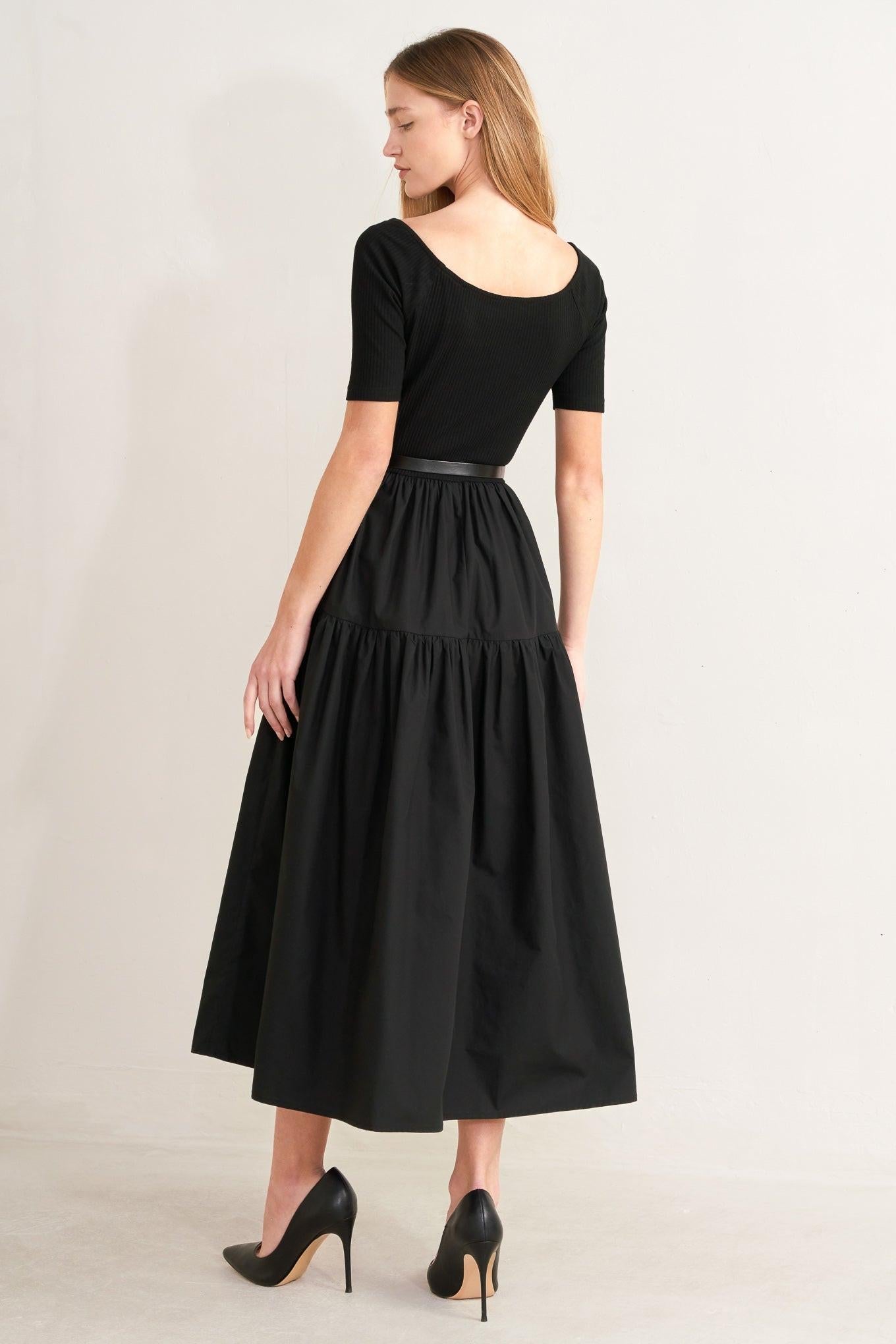 Black Scoop Neck Mixed Media Midi Dress with Short Sleeves