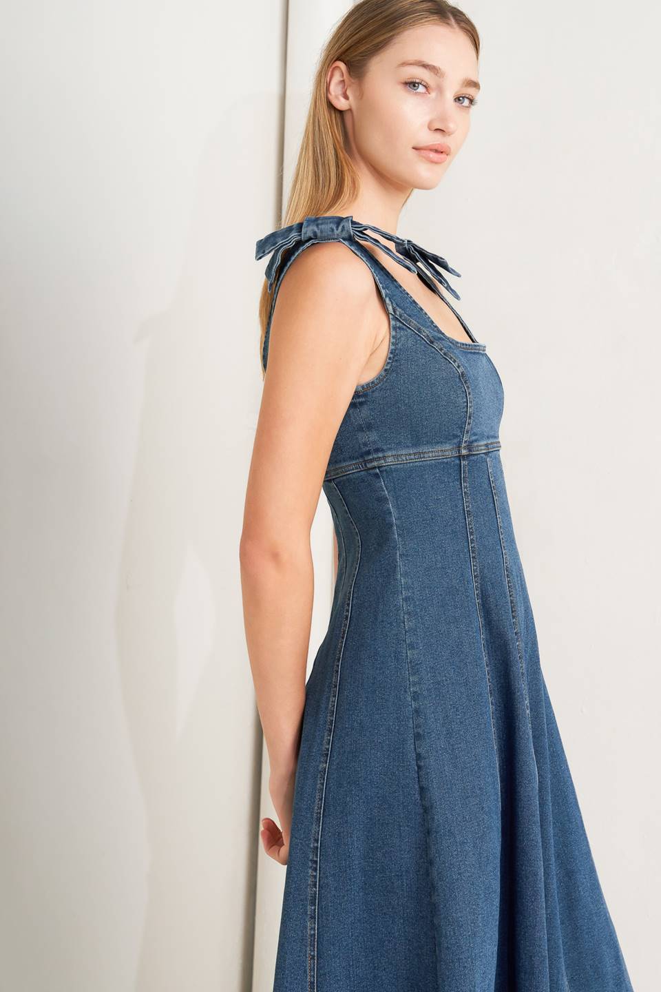 Square Neck Summer Denim Midi Dress | Trendy Midi Dresses Outfit Idea for Women by Ro + Ivy | Elevated Basics, Modern Comfort & Style