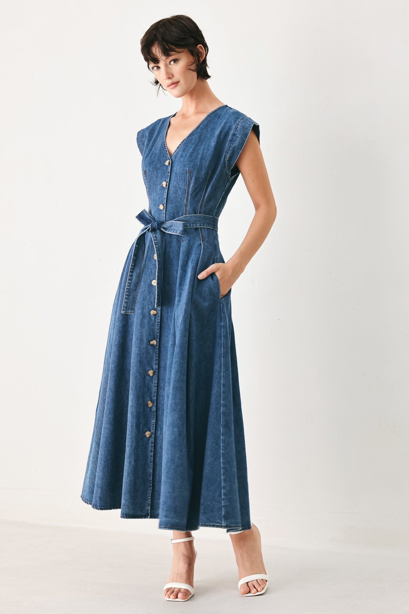 Short Sleeve Pleated Denim Midi Dress with Pockets