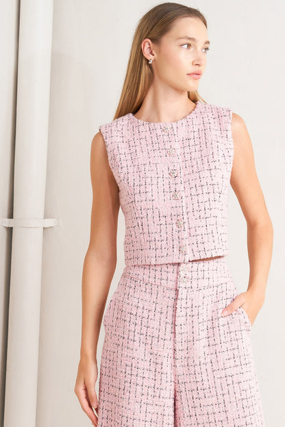 Round Neckline Tweed Rosé Vest | Trendy Knit Vests Outfit Idea for Women by Ro + Ivy | Elevated Basics, Modern Comfort & Style