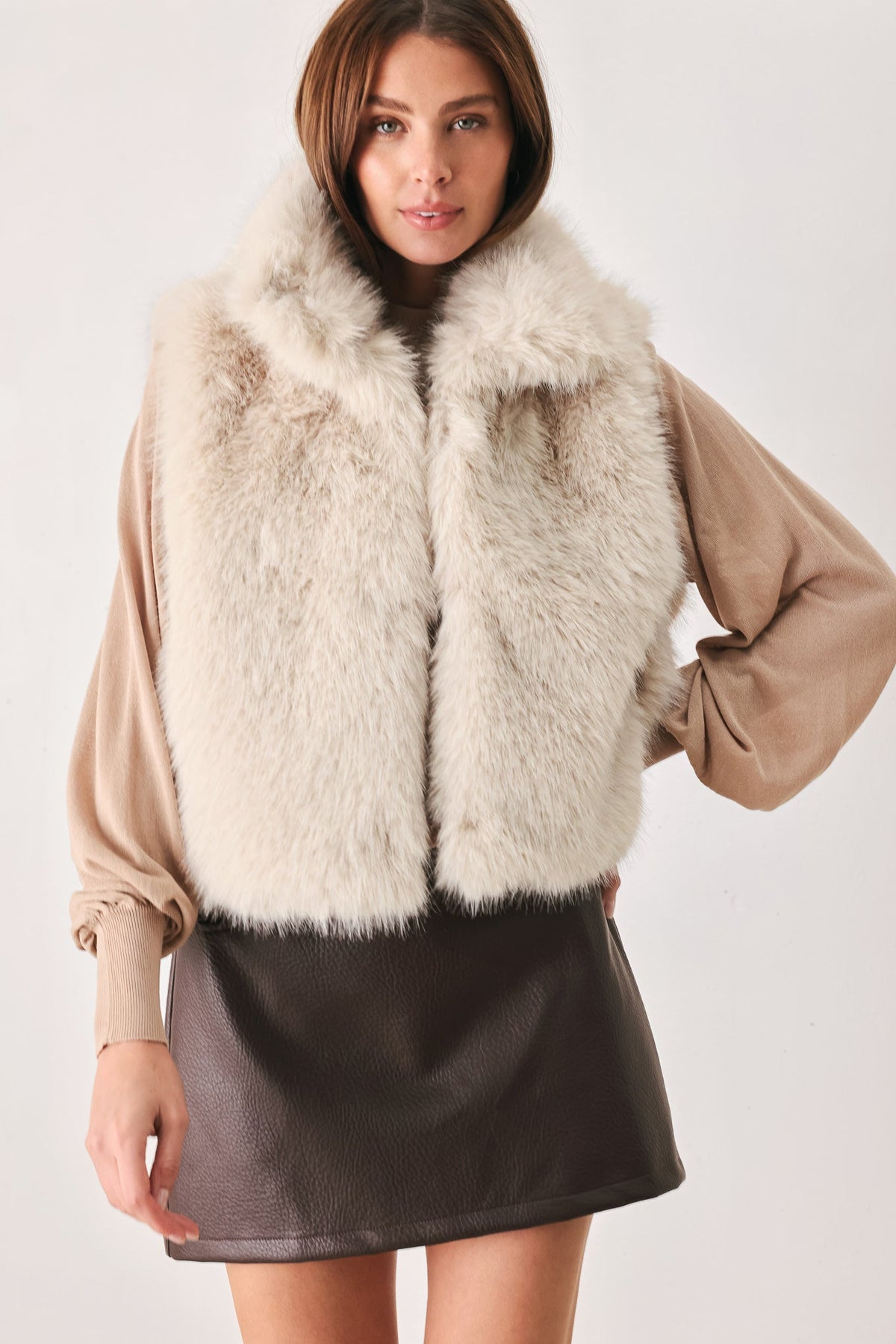 Chocolate Brown Faux Fur Vest with Lined Sleeveless Design ECRU