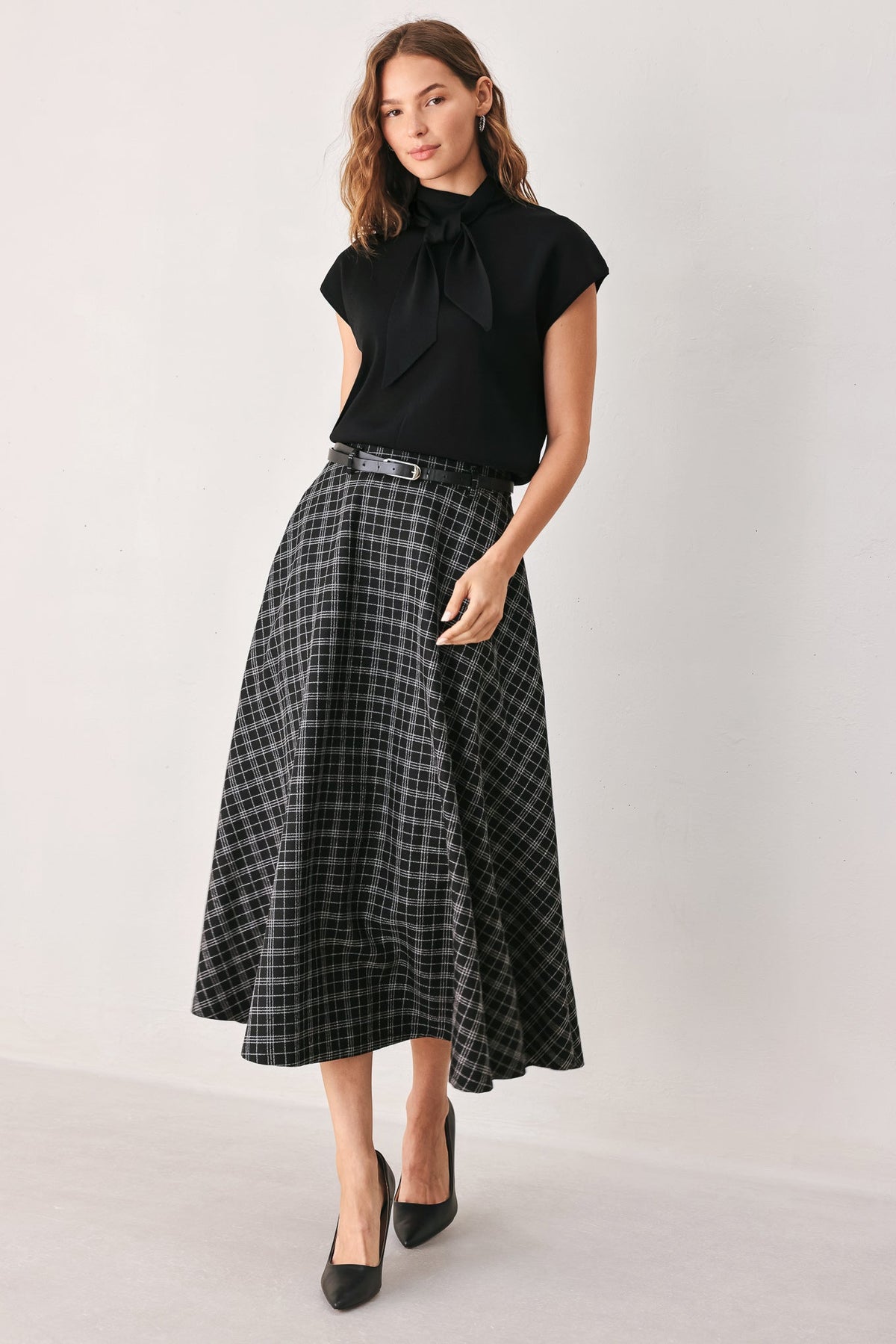 Monochrome Plaid Full-Circle Midi Skirt with Contrast Belt and Back Zipper