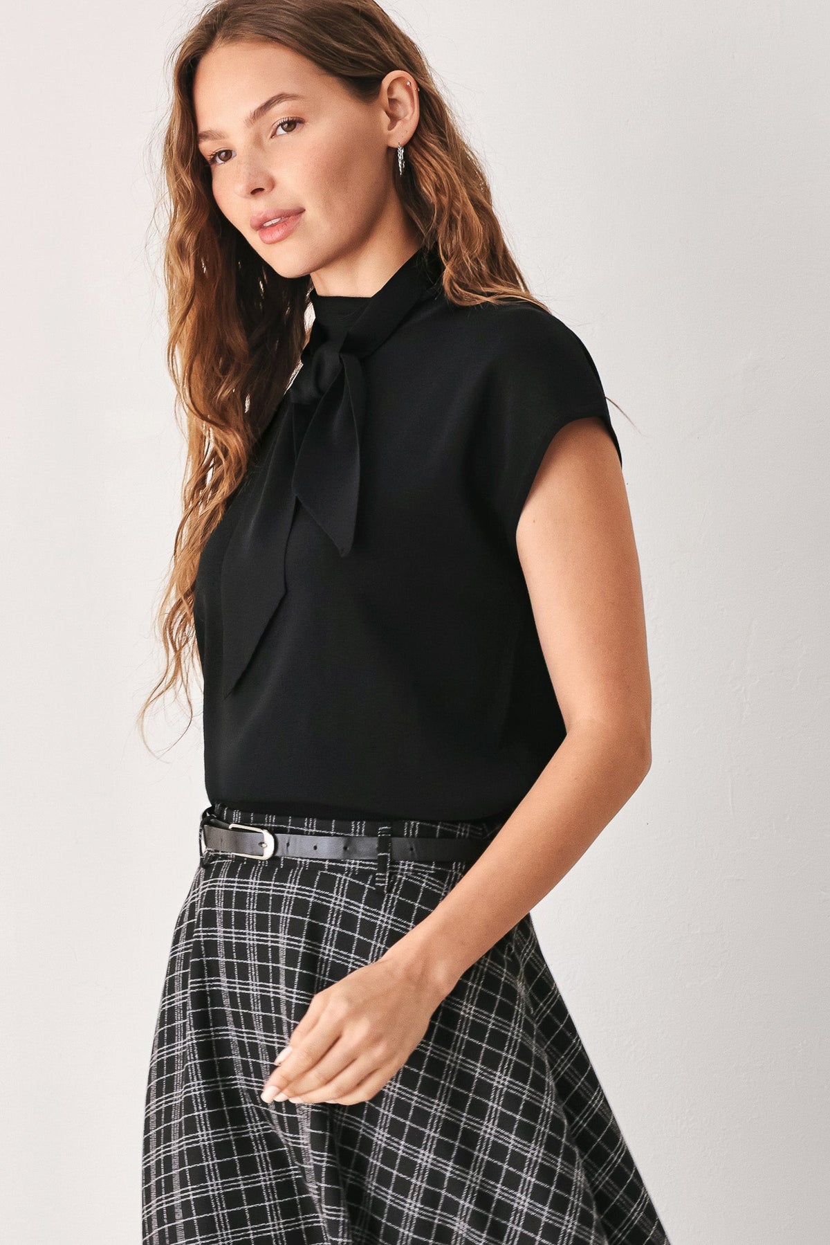 Monochrome Plaid Full-Circle Midi Skirt with Contrast Belt and Back Zipper