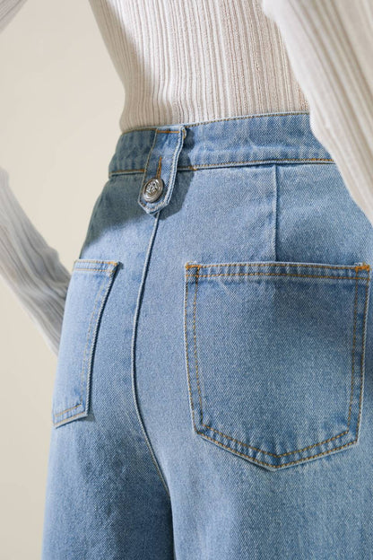 Washed Wide Leg Cotton Denim Pants Trendy Jeans Outfit Idea for Women | Ro + Ivy