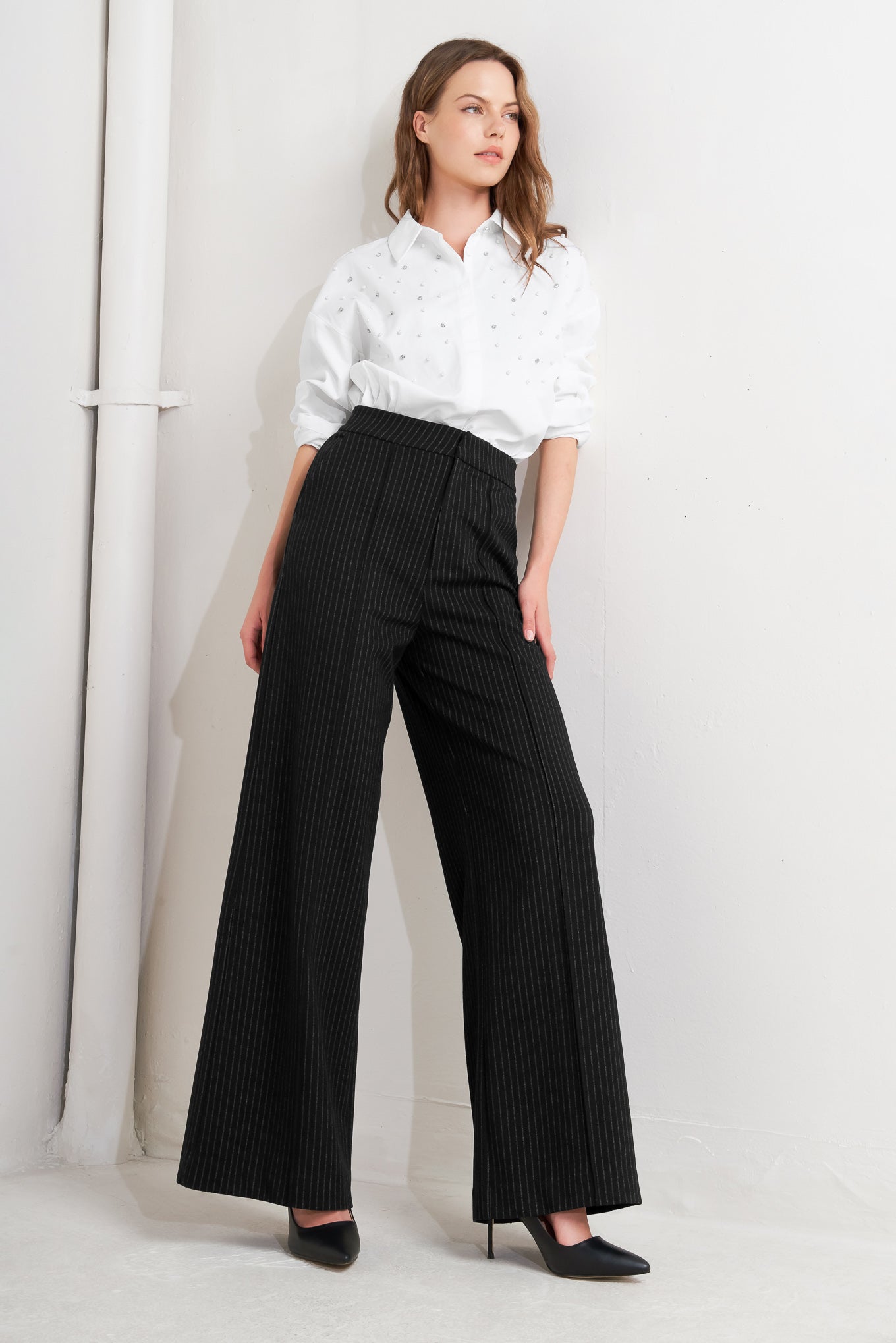 Wide Leg Striped Pants Trendy Pants Outfit Idea for Women | Ro + Ivy