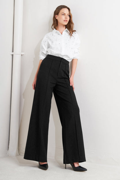 Wide Leg Striped Pants Trendy Pants Outfit Idea for Women | Ro + Ivy