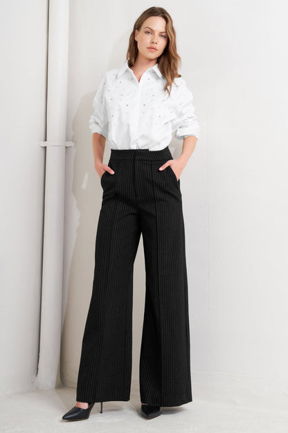 Wide Leg Striped Pants Trendy Pants Outfit Idea for Women | Ro + Ivy