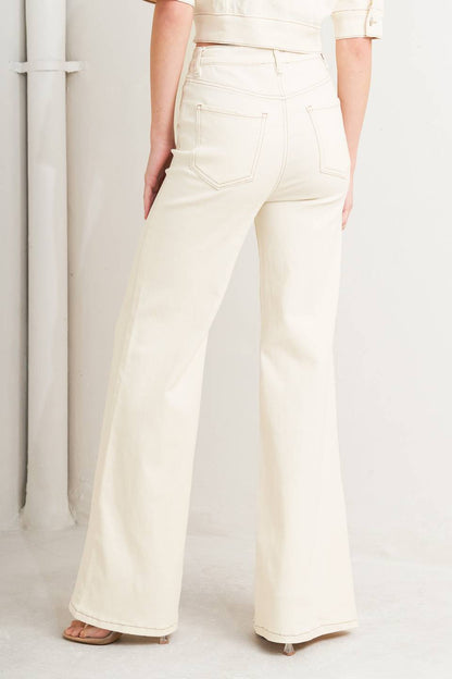 Modern Cotton Wide Leg Pants | Trendy Pants Outfit Idea for Women by Ro + Ivy | Elevated Basics, Modern Comfort & Style