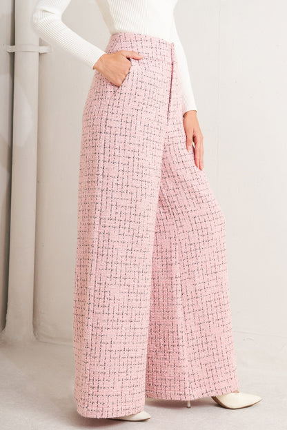Wide Leg Rosé Tweed Pants | Trendy Pants Outfit Idea for Women by Ro + Ivy | Elevated Basics, Modern Comfort & Style