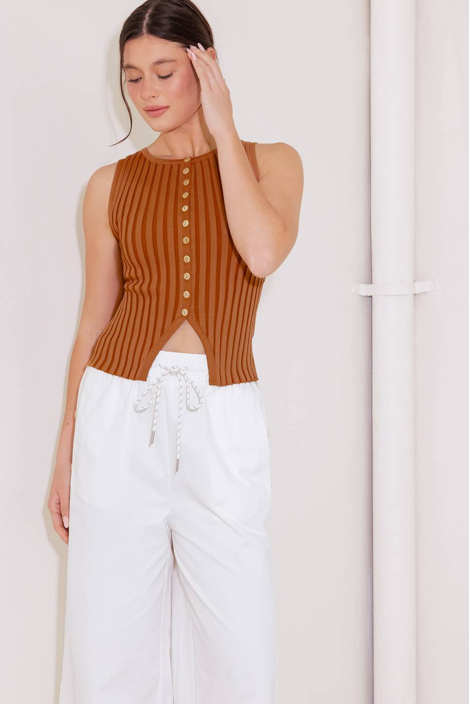 Front Button Sleeveless Round Neck Ribbed Knit Top | Trendy Knit Tops Outfit Idea for Women by Ro + Ivy | Elevated Basics, Modern Comfort & Style