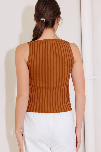 Front Button Sleeveless Round Neck Ribbed Knit Top | Trendy Knit Tops Outfit Idea for Women by Ro + Ivy | Elevated Basics, Modern Comfort & Style