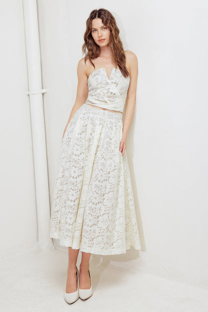 Lace Tube Top with Smocked Back | Trendy Tops Outfit Idea for Women by Ro + Ivy | Elevated Basics, Modern Comfort & Style