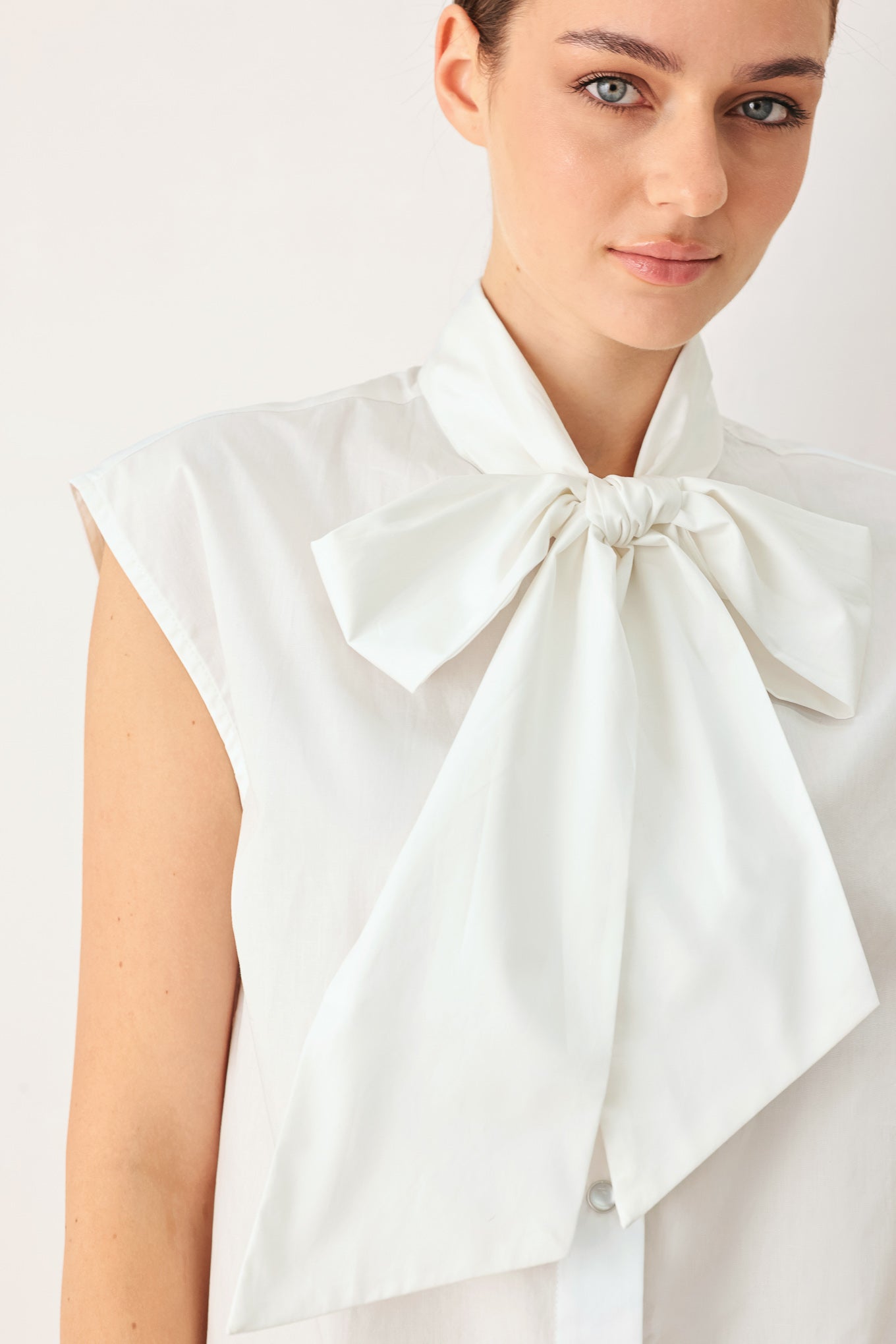 Tie Front Bow Button Up Blouse WHITE