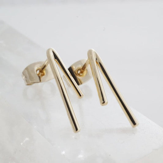 Gold V Bar Studs | Earrings | Ro + Ivy