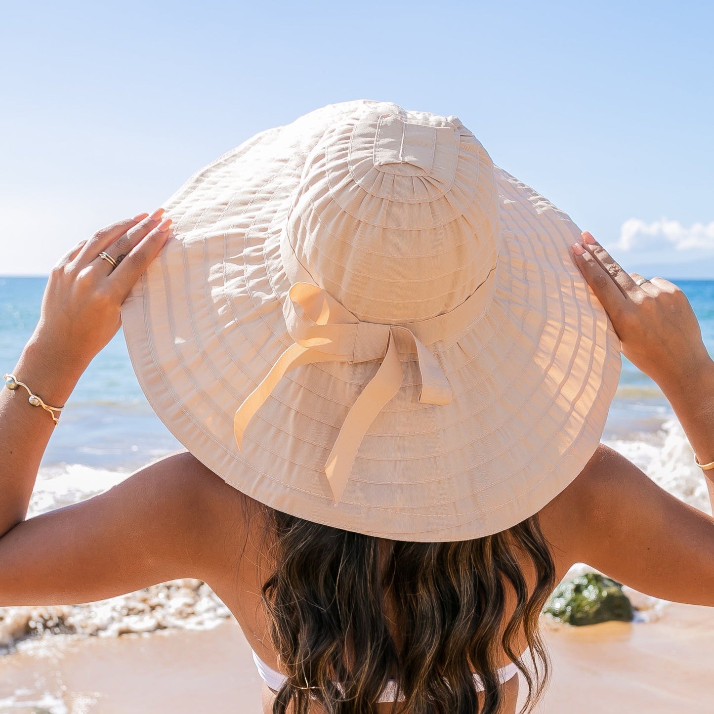 Classic Bow Accent Sunhat - Beige