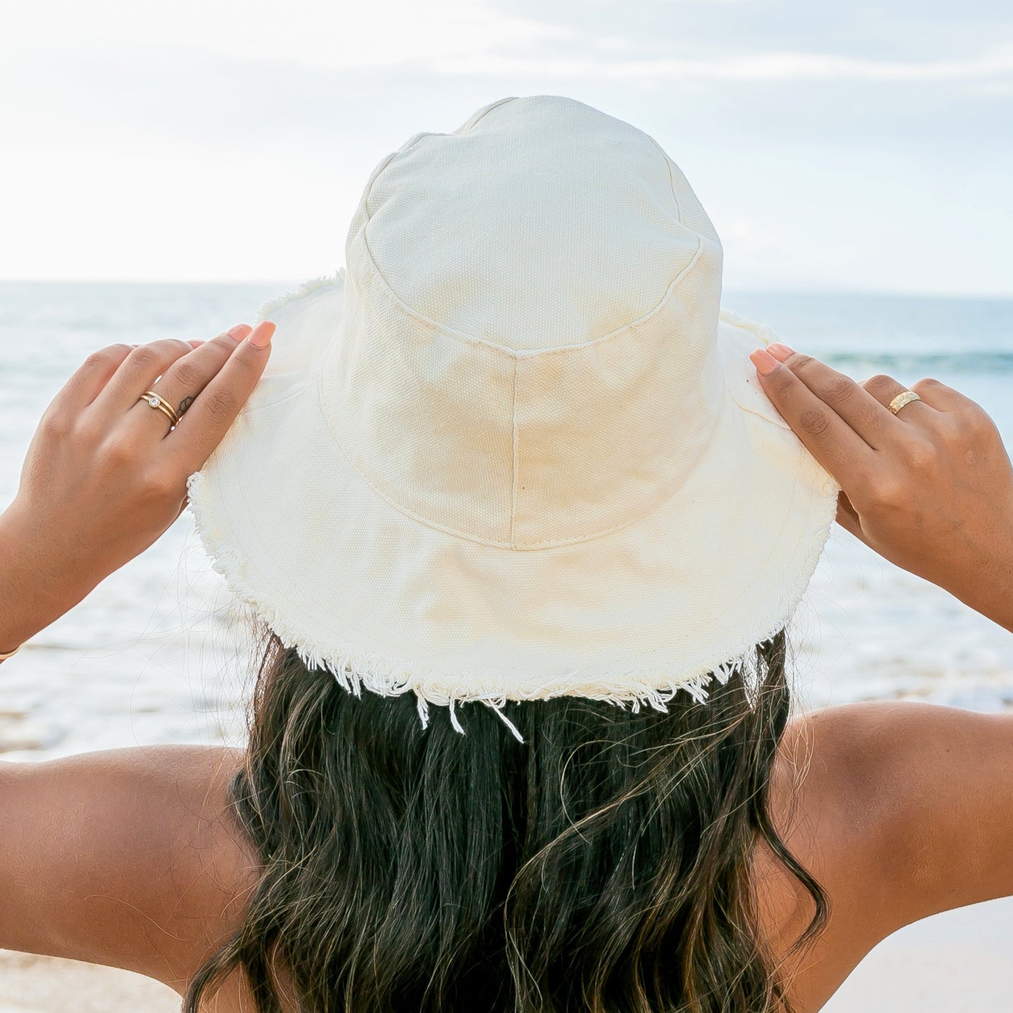 Frayed Edge Canvas Bucket Hat - Cream