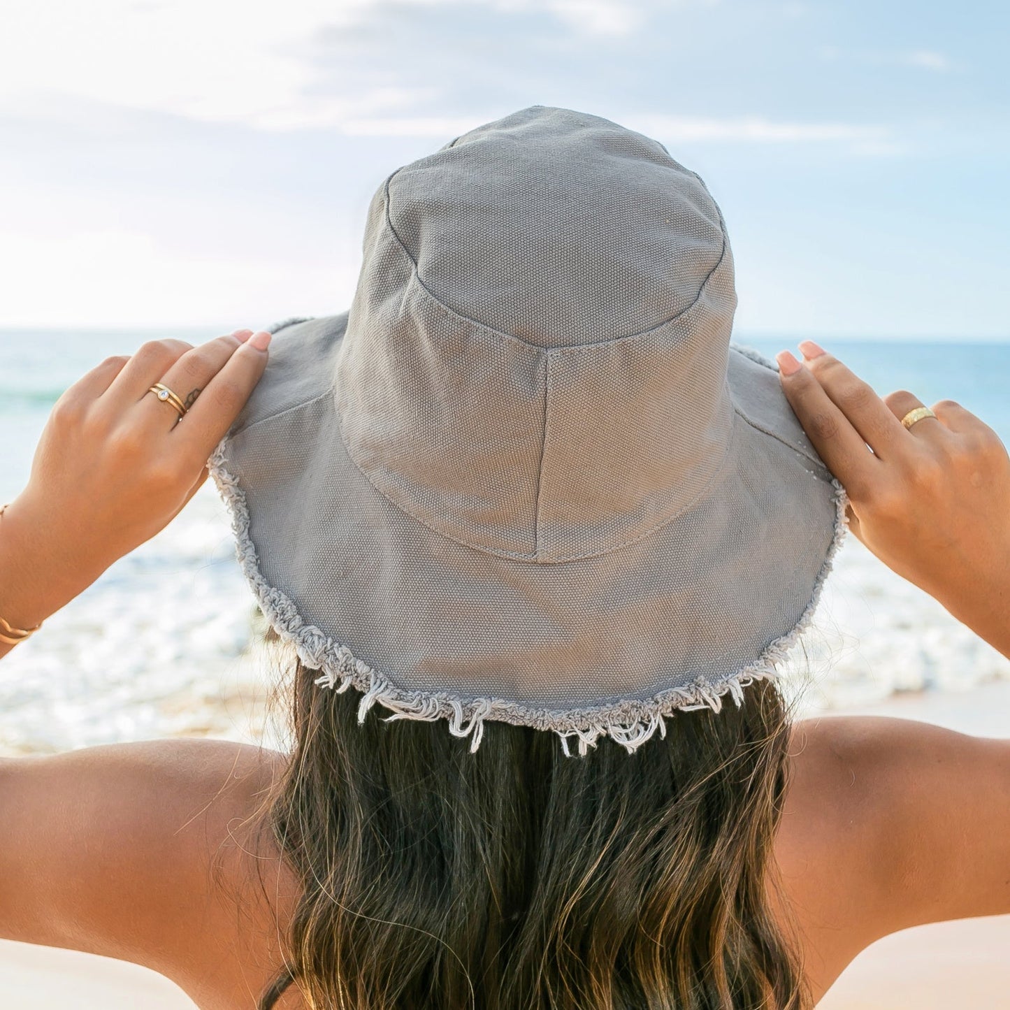 Frayed Edge Canvas Bucket Hat - Gray