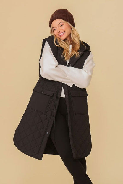 Haileys Hooded Oversized Vest Jacket – outfit idea for women | Ro + Ivy