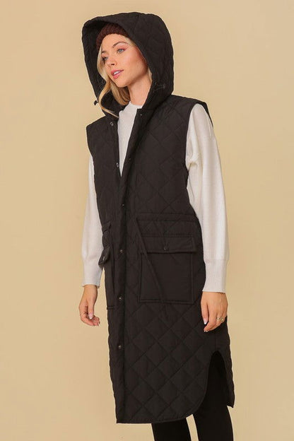 Haileys Hooded Oversized Vest Jacket – outfit idea for women | Ro + Ivy
