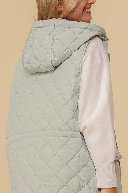 Haileys Hooded Oversized Vest Jacket – outfit idea for women | Ro + Ivy