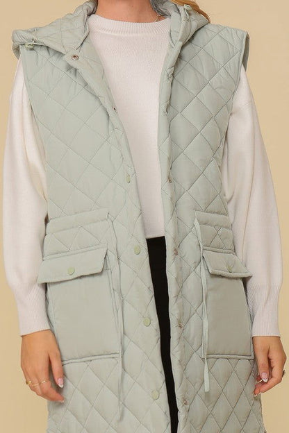 Haileys Hooded Oversized Vest Jacket – outfit idea for women | Ro + Ivy