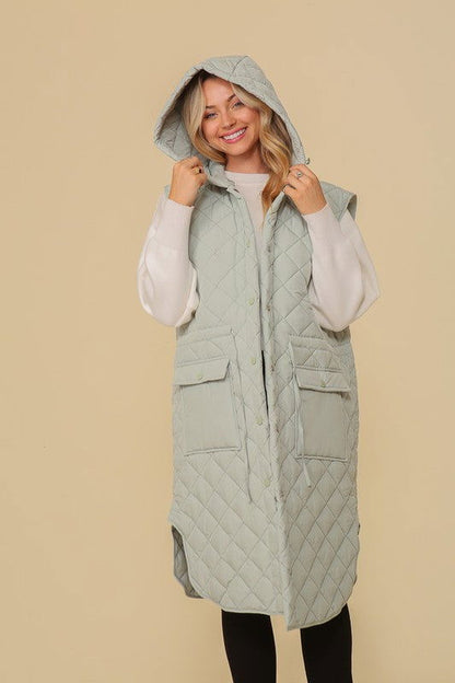 Haileys Hooded Oversized Vest Jacket – outfit idea for women | Ro + Ivy
