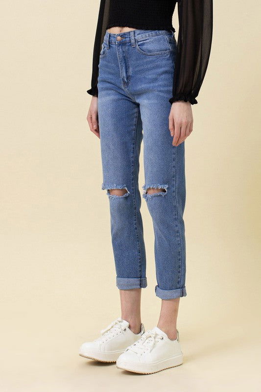 High Waisted Mom Jeans - Ro + Ivy