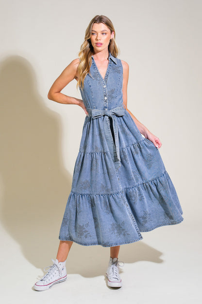Tiered V-Neck Button Up Sleeveless Denim Midi Dress | Trendy Midi Dresses Outfit Idea for Women by Ro + Ivy | Elevated Basics, Modern Comfort & Style