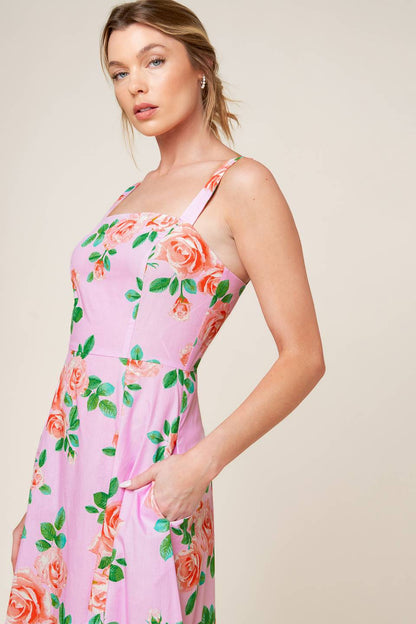 Spring Floral Print Midi Dress | Trendy Midi Dresses Outfit Idea for Women by Ro + Ivy | Elevated Basics, Modern Comfort & Style