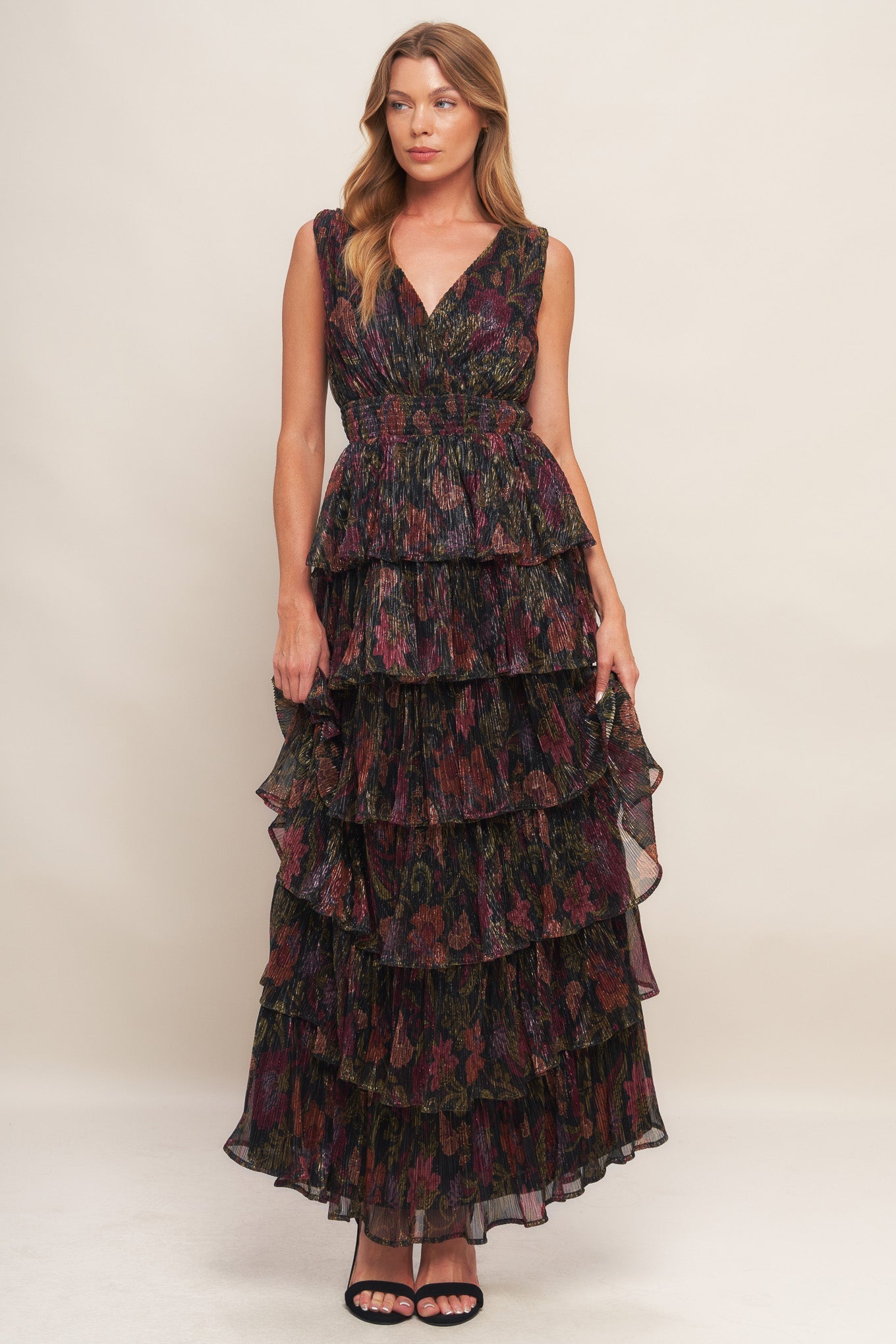 Romantic V Neck Tiered Maxi Dress Trendy Maxi Dresses Outfit Idea for Women | Ro + Ivy