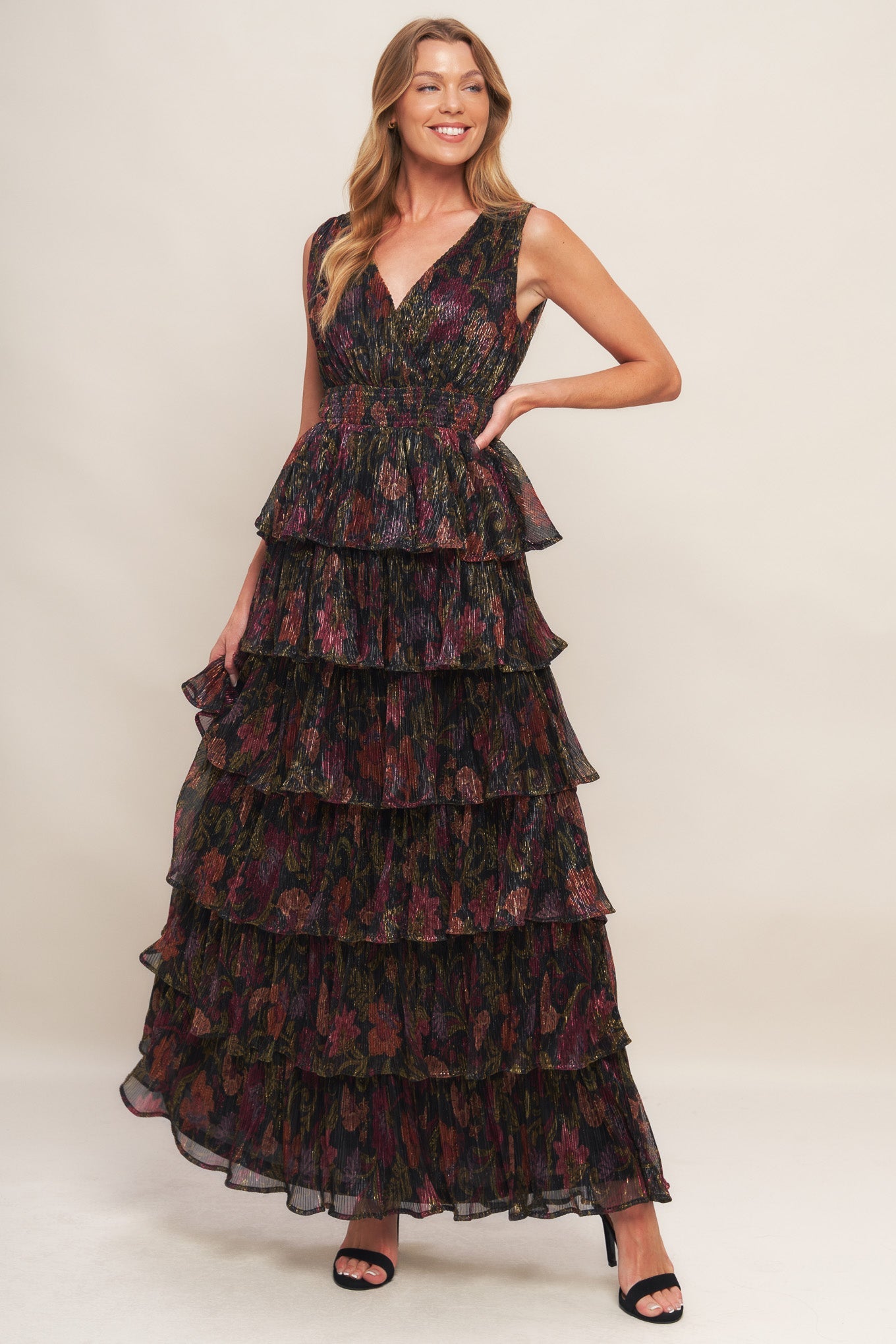 Romantic V Neck Tiered Maxi Dress Trendy Maxi Dresses Outfit Idea for Women | Ro + Ivy
